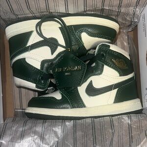 Toddle Nike Air Jordan 1’s